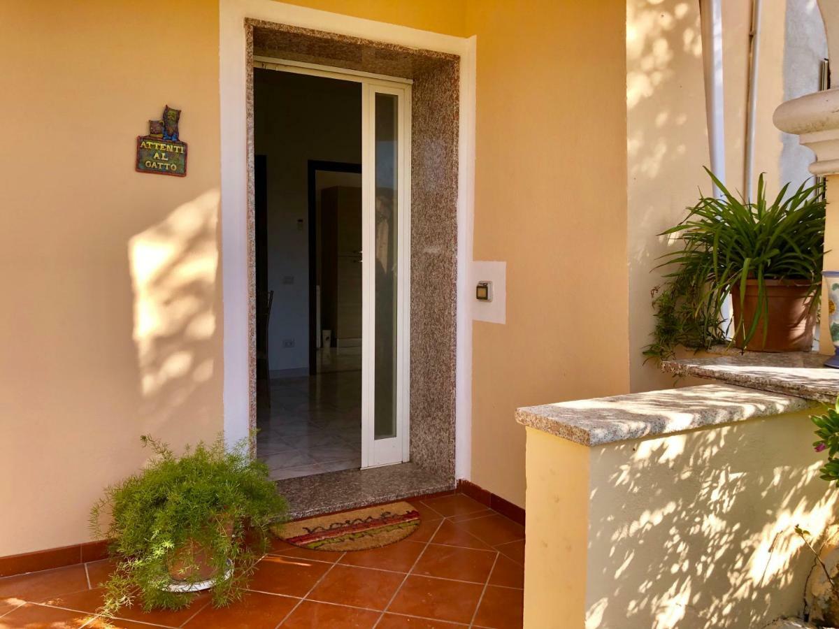 Appartement Casa Dolce Hibiscus à Olbia Extérieur photo